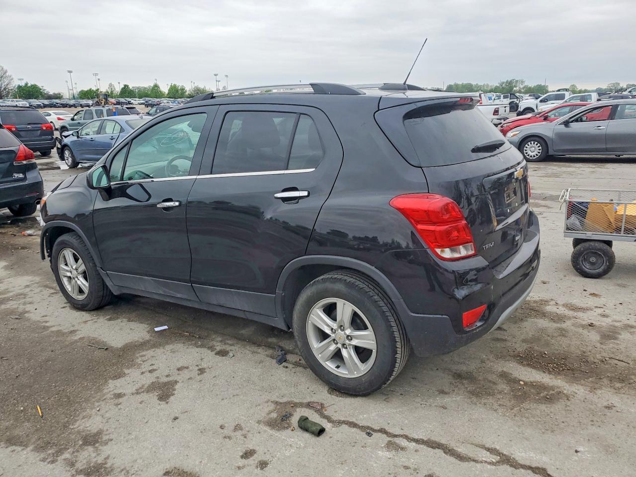 2019 Chevrolet Trax 1Lt - Фото 2