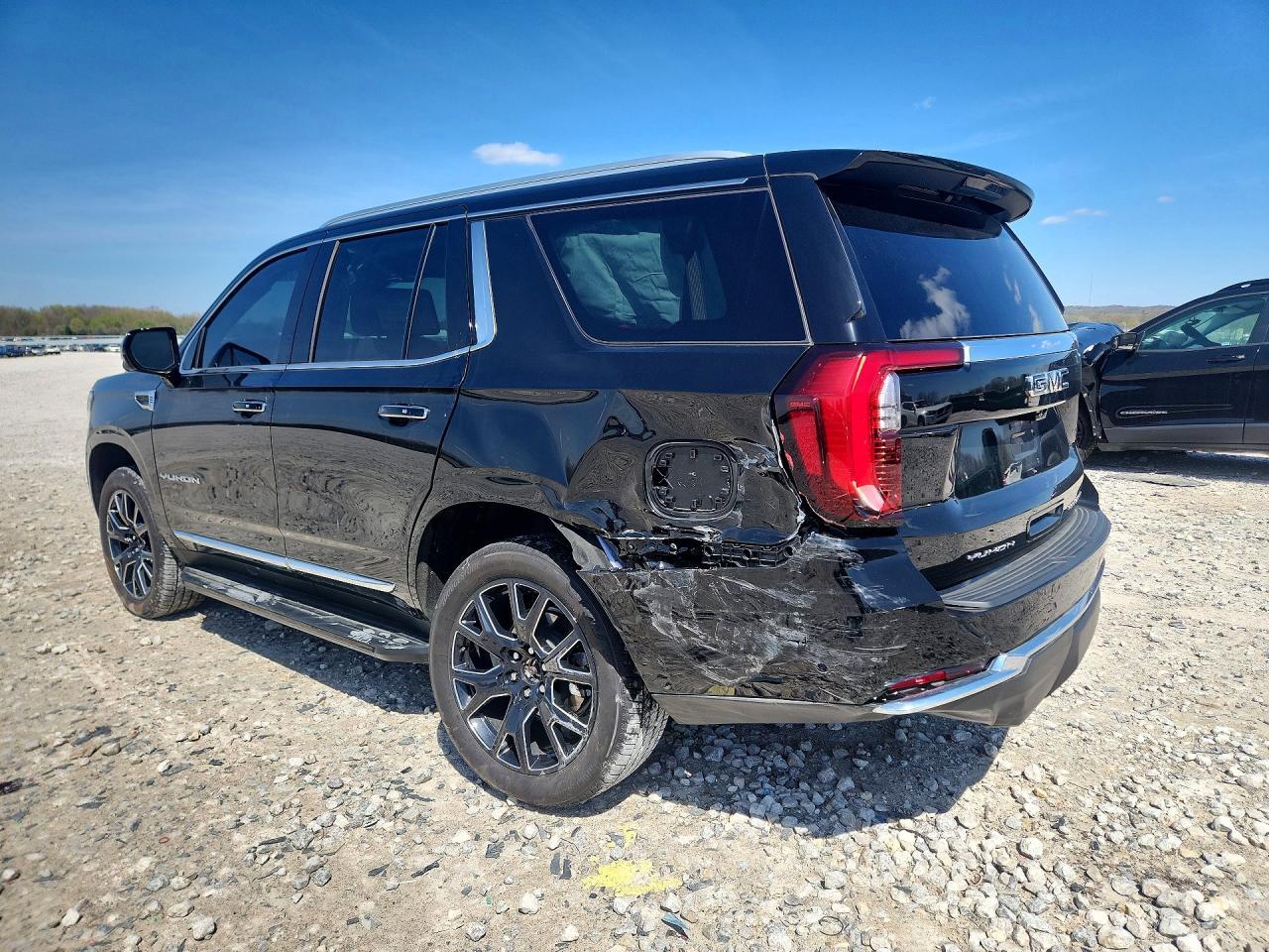 2026 GMC Yukon Elevation - Фото 2