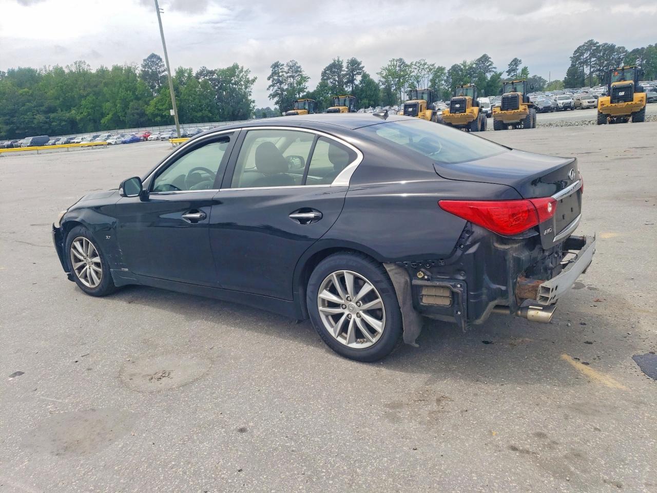 2014 Infiniti Q50 Base - Image 2