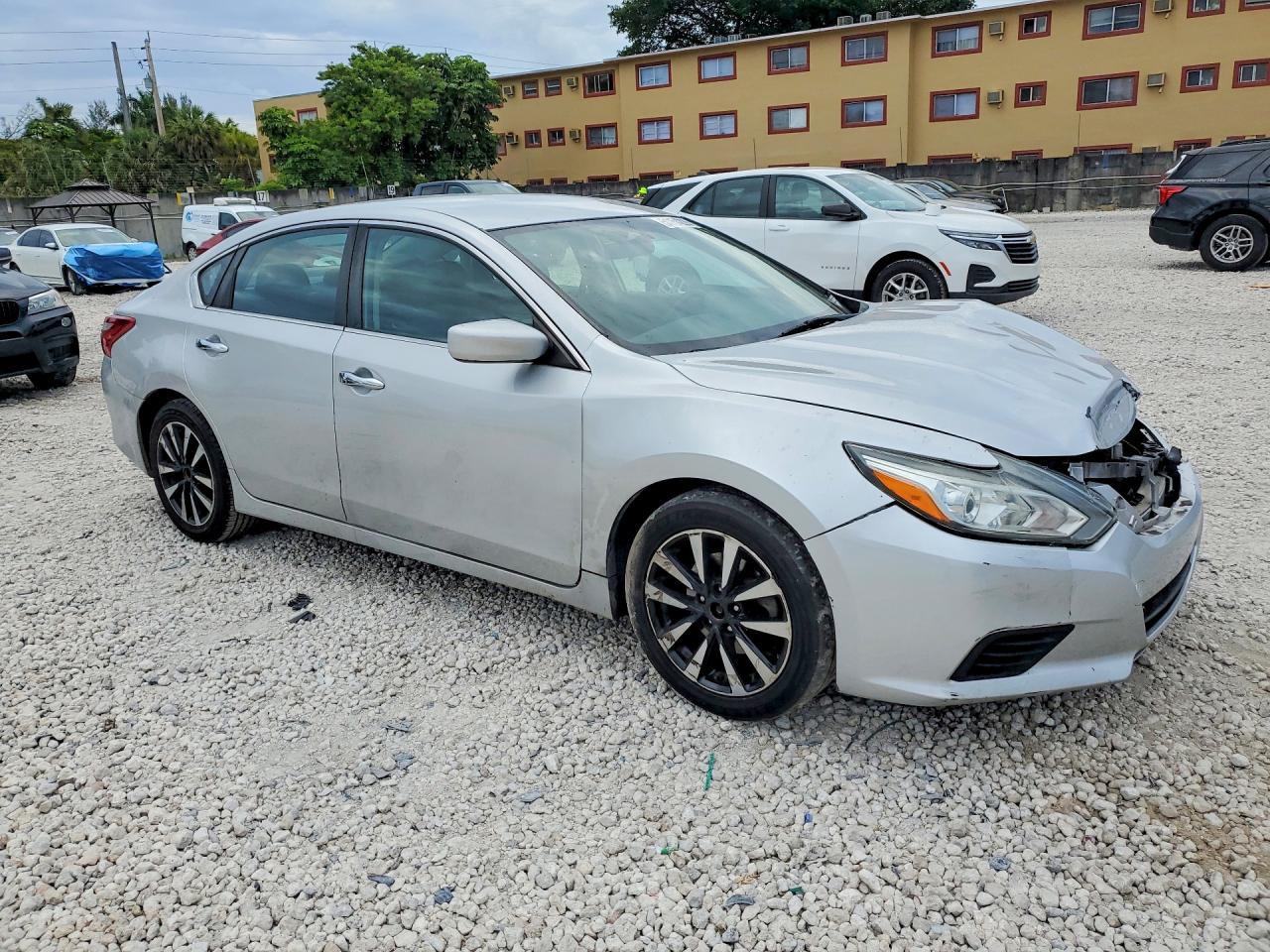 2018 Nissan Altima 2.5 Sv - Фото 4