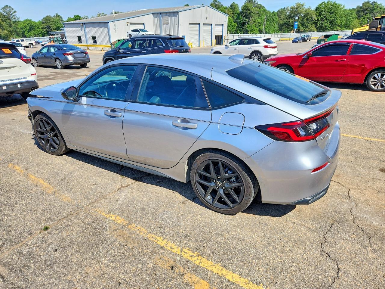 2025 Honda Civic Sport - Фото 2