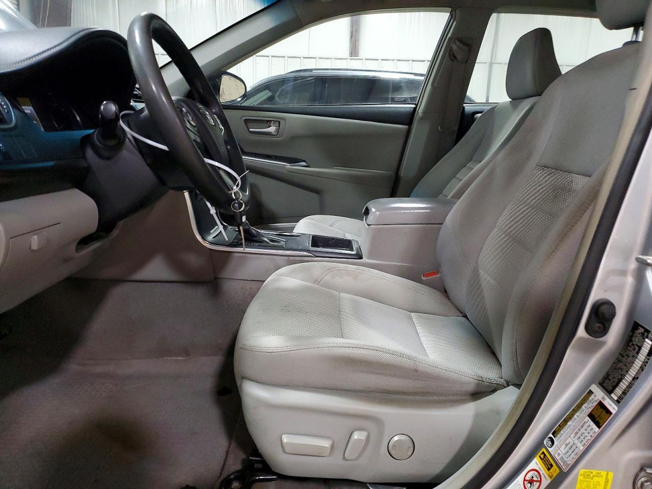 2017 Toyota Camry Le - Фото 7