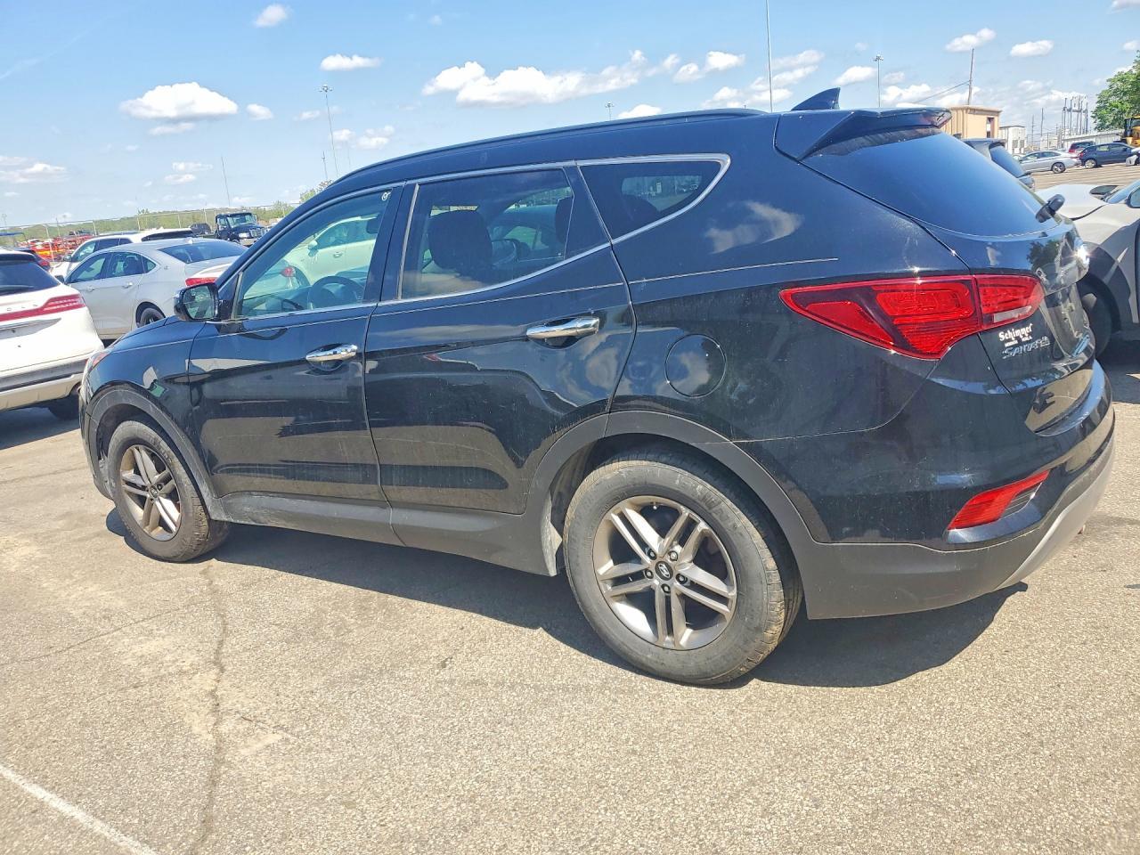 2018 Hyundai Santa Fe Sport 2.4L - Фото 2