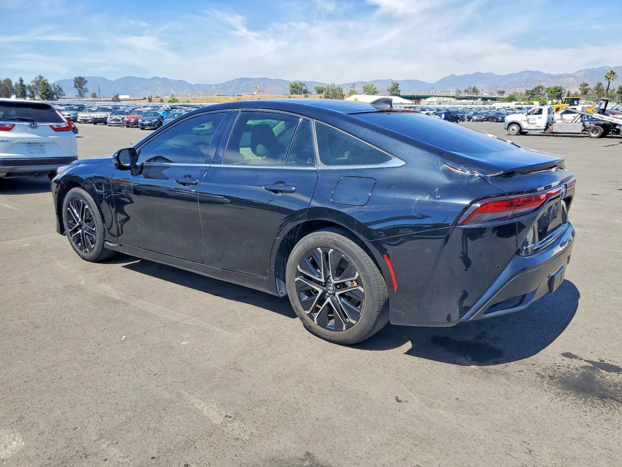 2022 Toyota Mirai Limited - Image 2