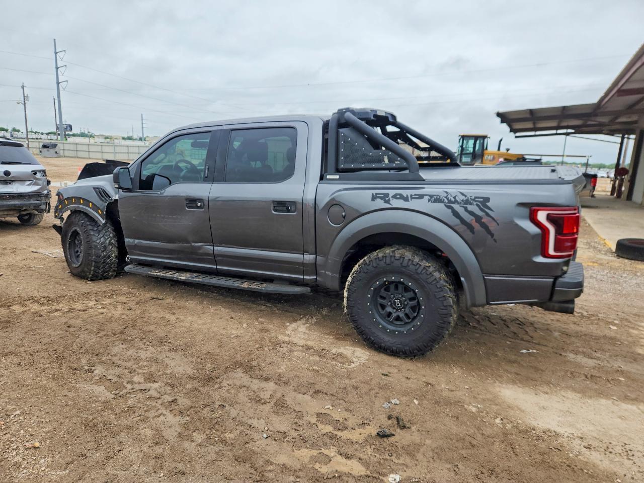 2020 Ford F-150 Raptor - Фото 2