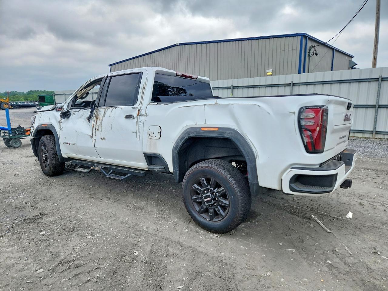 2026 GMC Sierra K2500 At4 - Фото 2