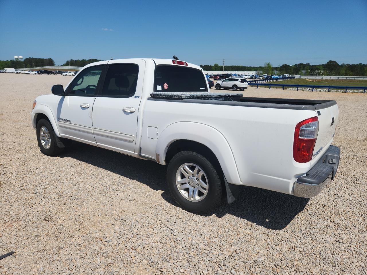 2006 Toyota Tundra Sr5 - Image 2