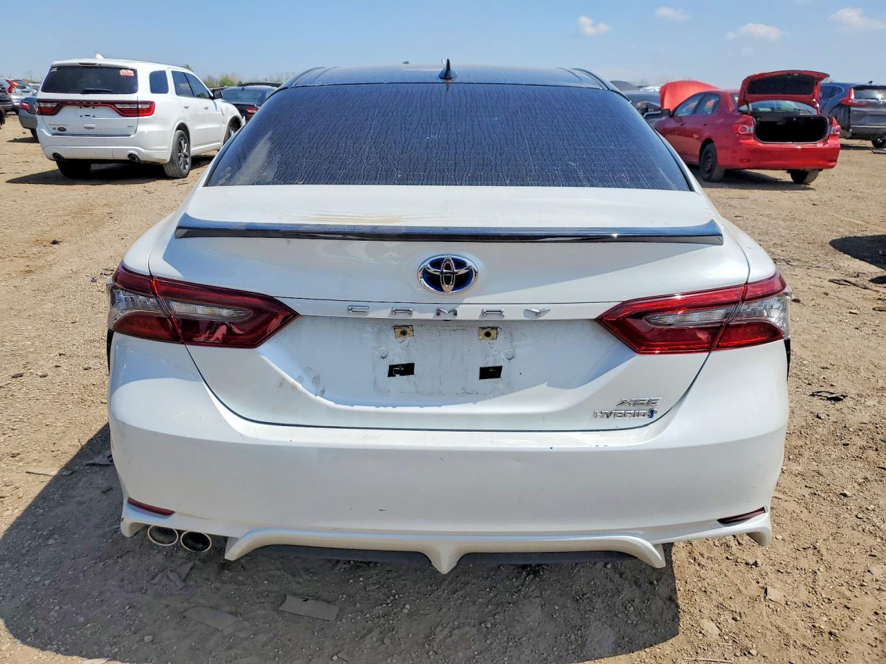 2021 Toyota Camry Xse - Фото 6