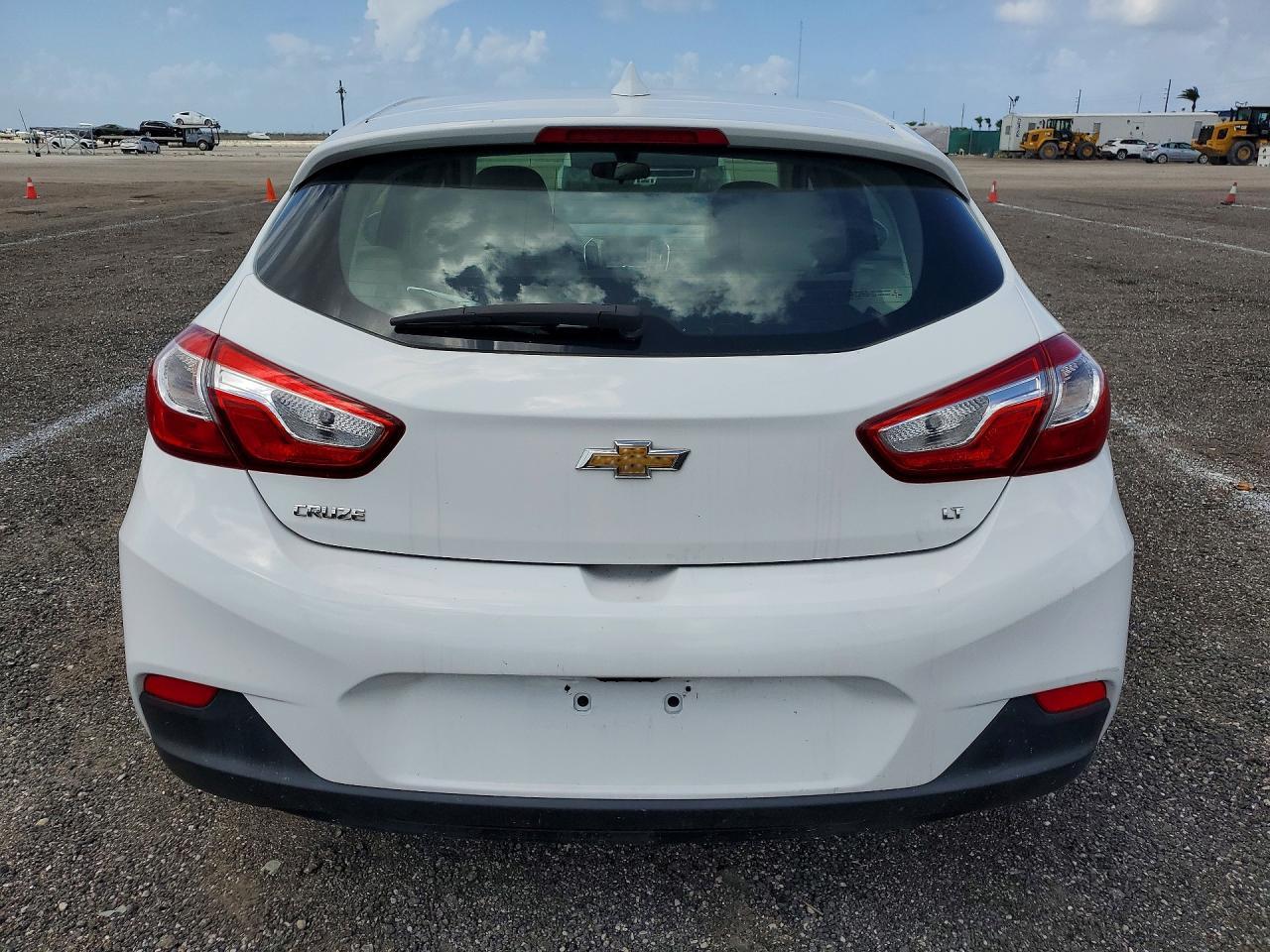 2017 Chevrolet Cruze Lt - Фото 6