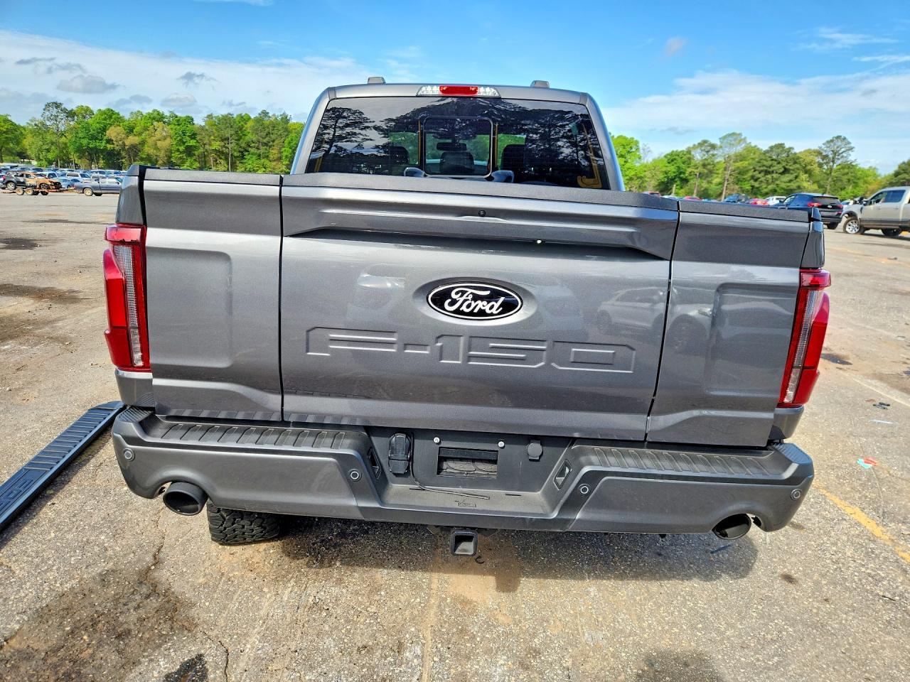 2025 Ford F150 Lariat - Image 6