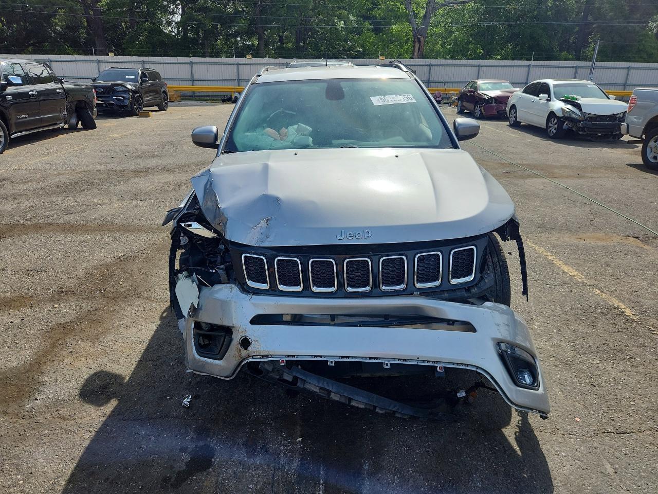 2019 Jeep Compass Latitude - Фото 5