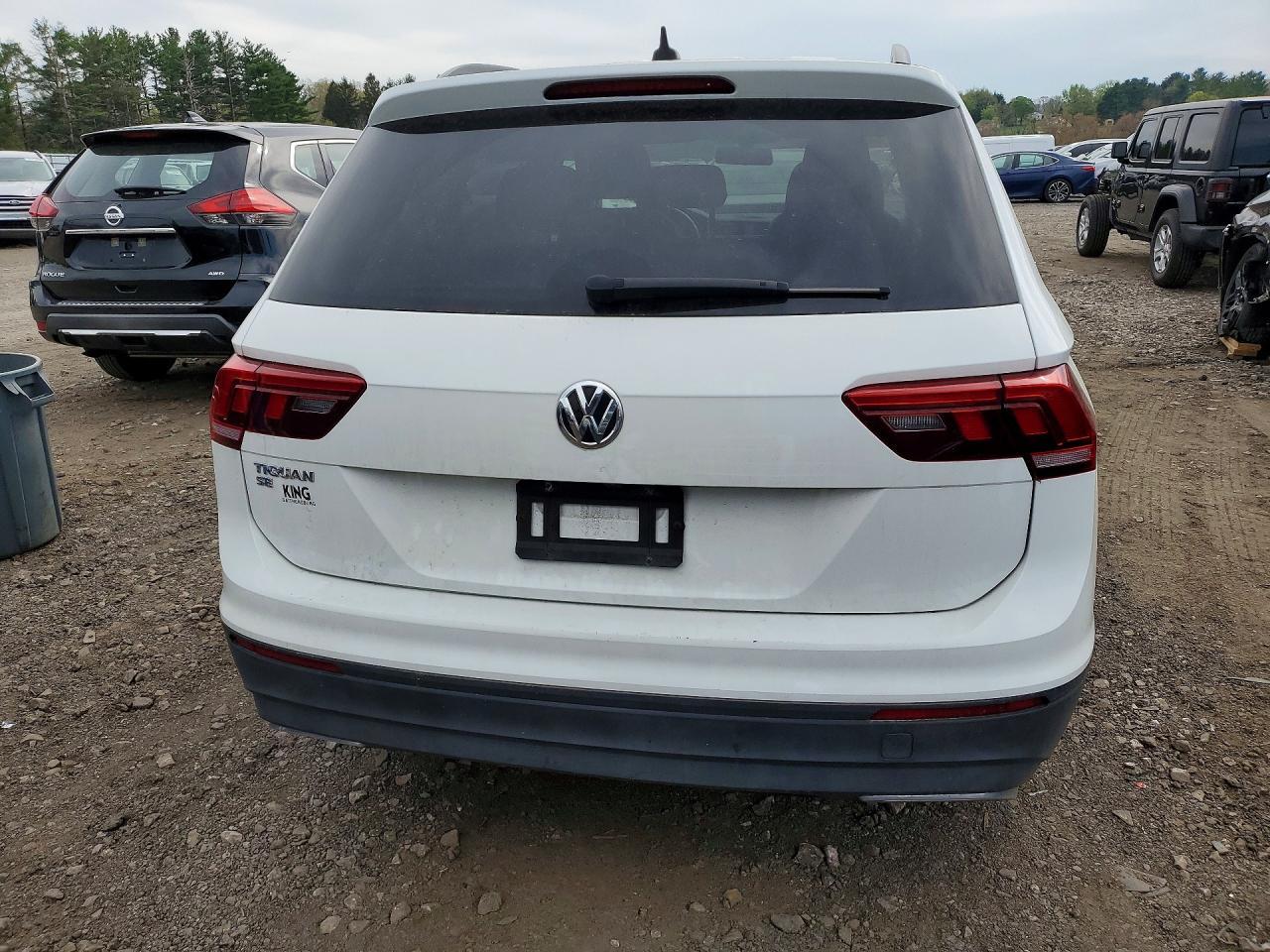 2019 Volkswagen Tiguan Se - Image 6