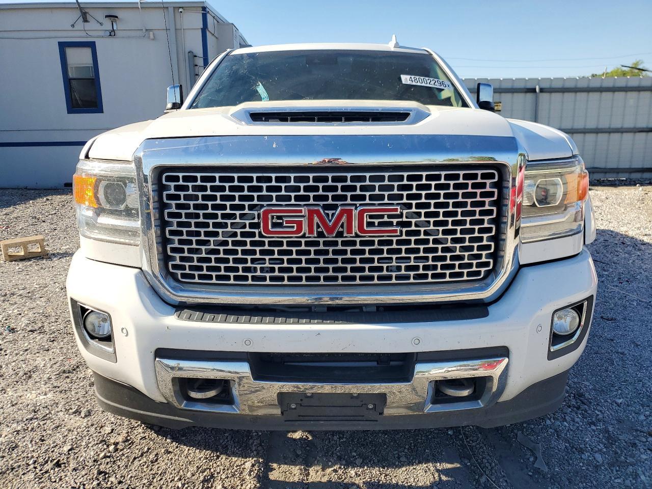 2017 GMC Sierra K2500 Denali - Фото 5