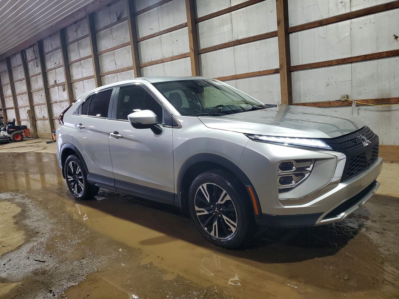 2023 Mitsubishi Eclipse Cross Se - Image 4