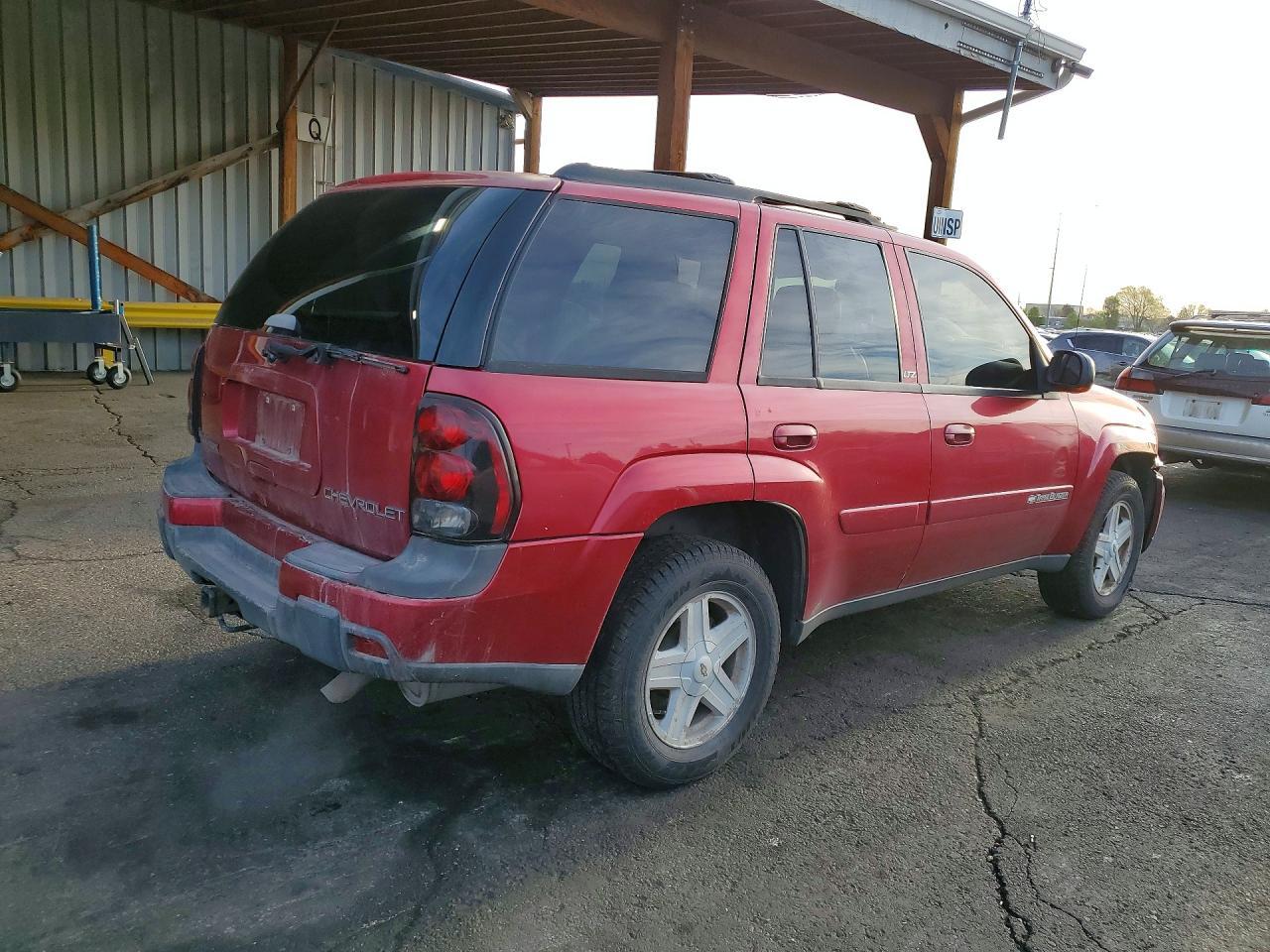 2002 Chevrolet Trailblazer - Image 3