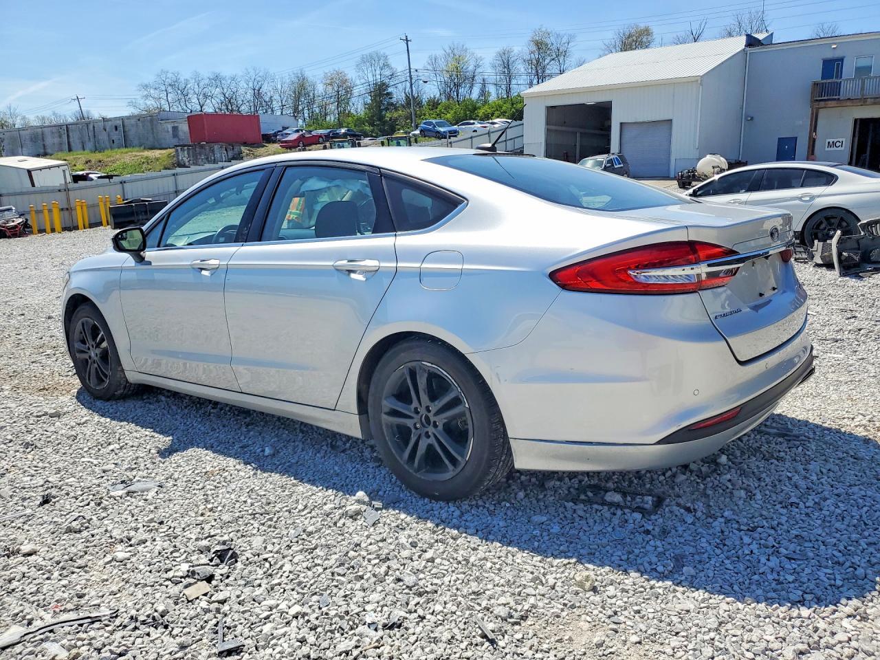 2018 Ford Fusion Se - Фото 2