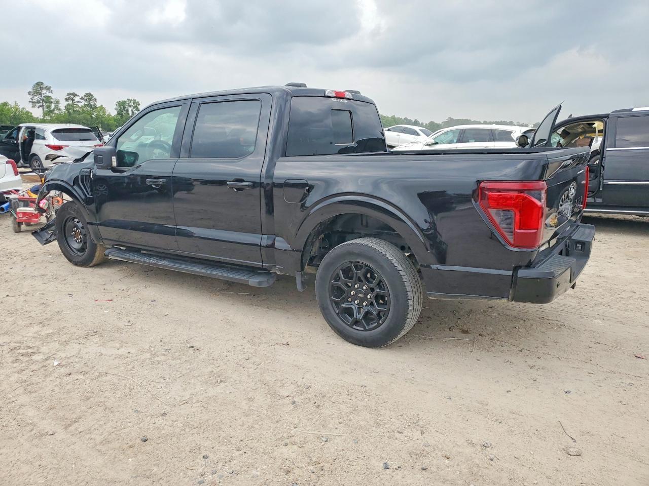 2025 Ford F150 Xlt - Фото 2