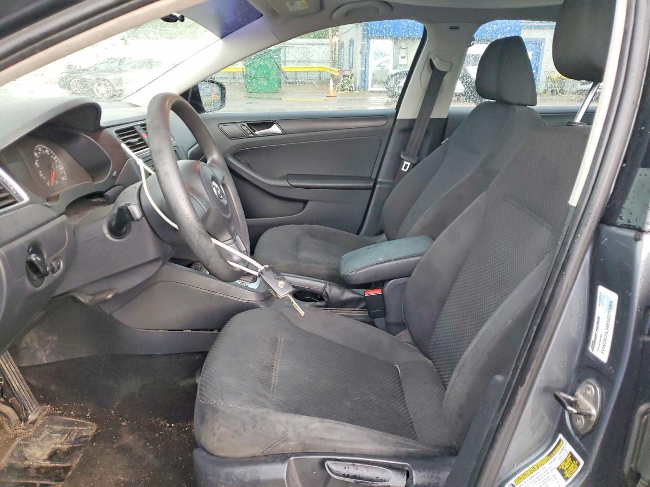 2014 Volkswagen Jetta Base - Image 7