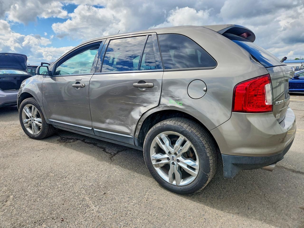 2012 Ford Edge Sel - Image 2