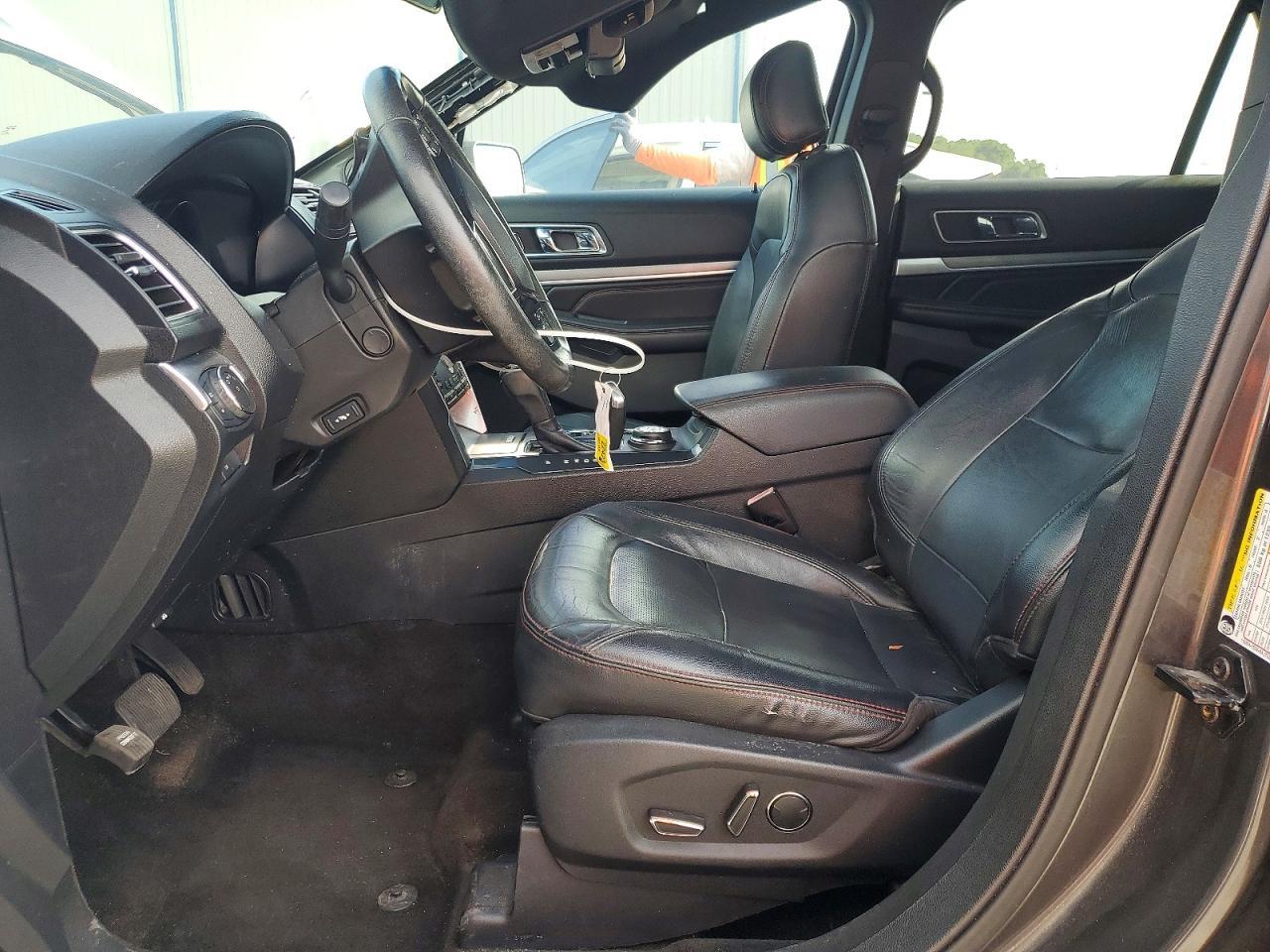 2016 Ford Explorer Sport - Image 7