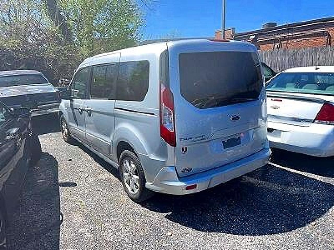 2015 Ford Transit Connect Xlt - Фото 3