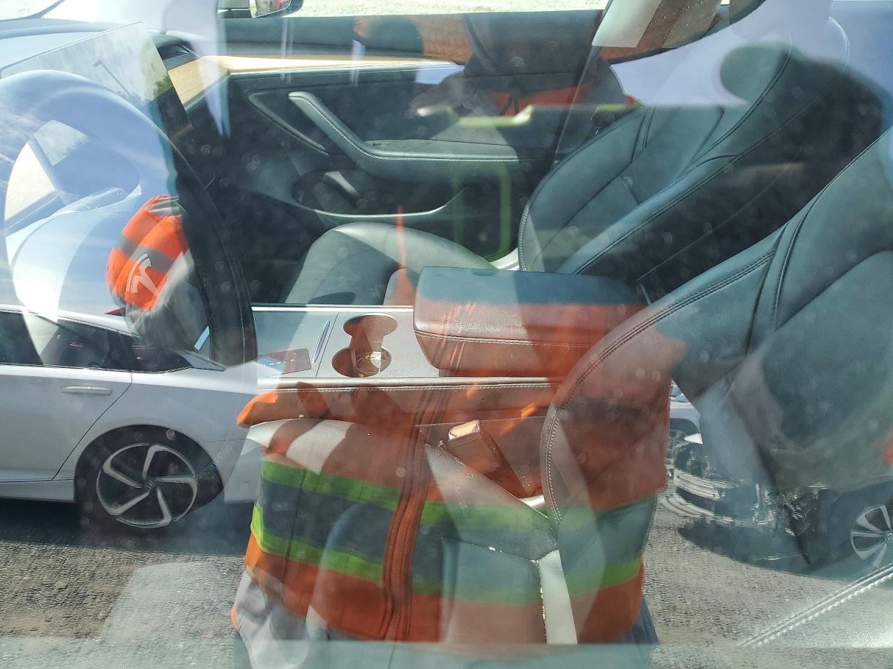 2023 Tesla Model 3 - Фото 7