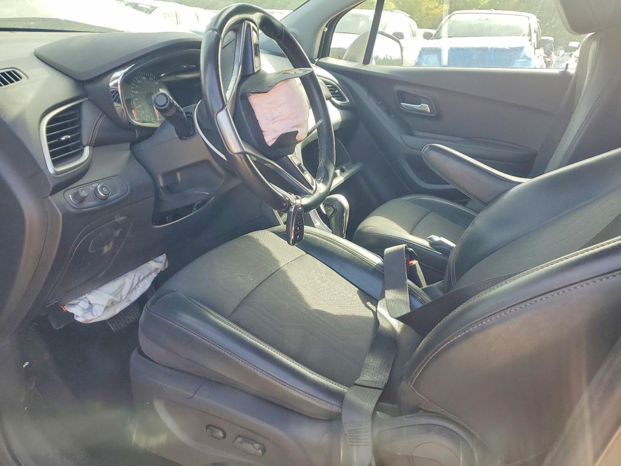 2021 Chevrolet Trax 1Lt - Image 7
