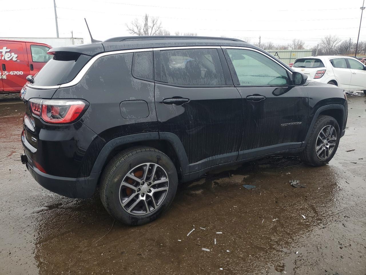2017 Jeep Compass Latitude - Фото 3