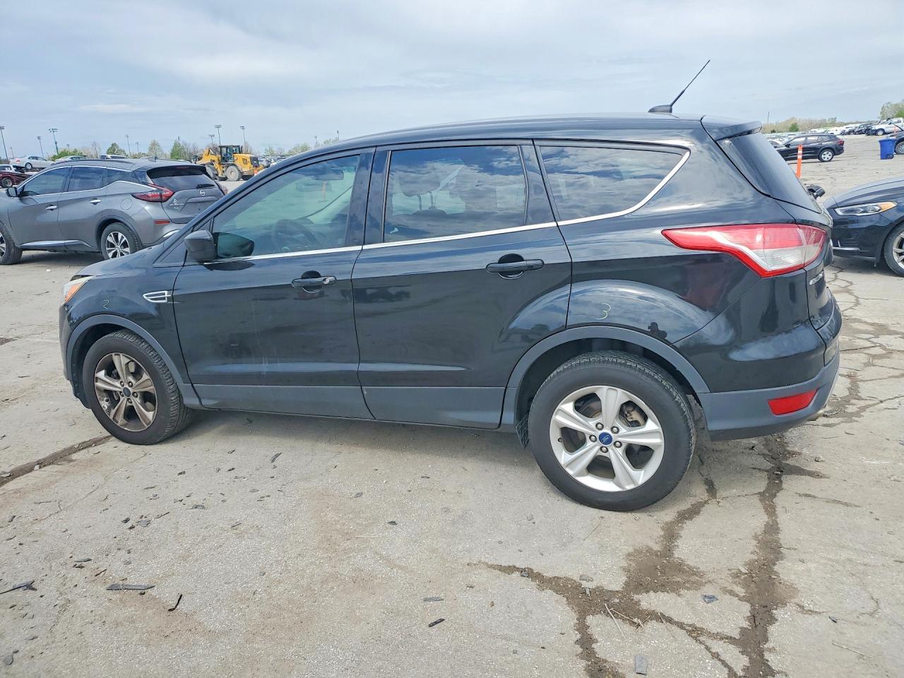 2015 Ford Escape Se - Фото 2