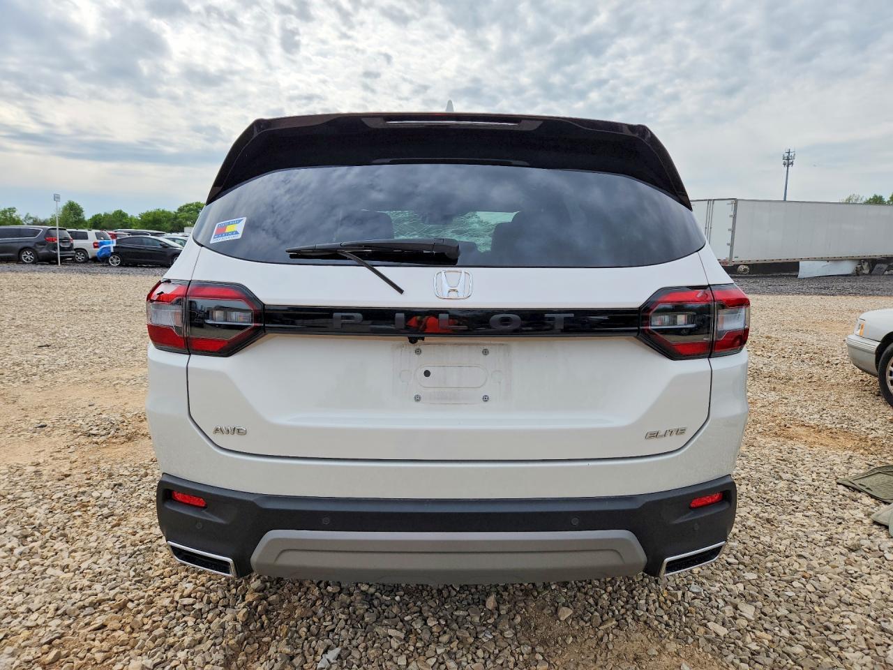 2024 Honda Pilot Elite - Фото 6