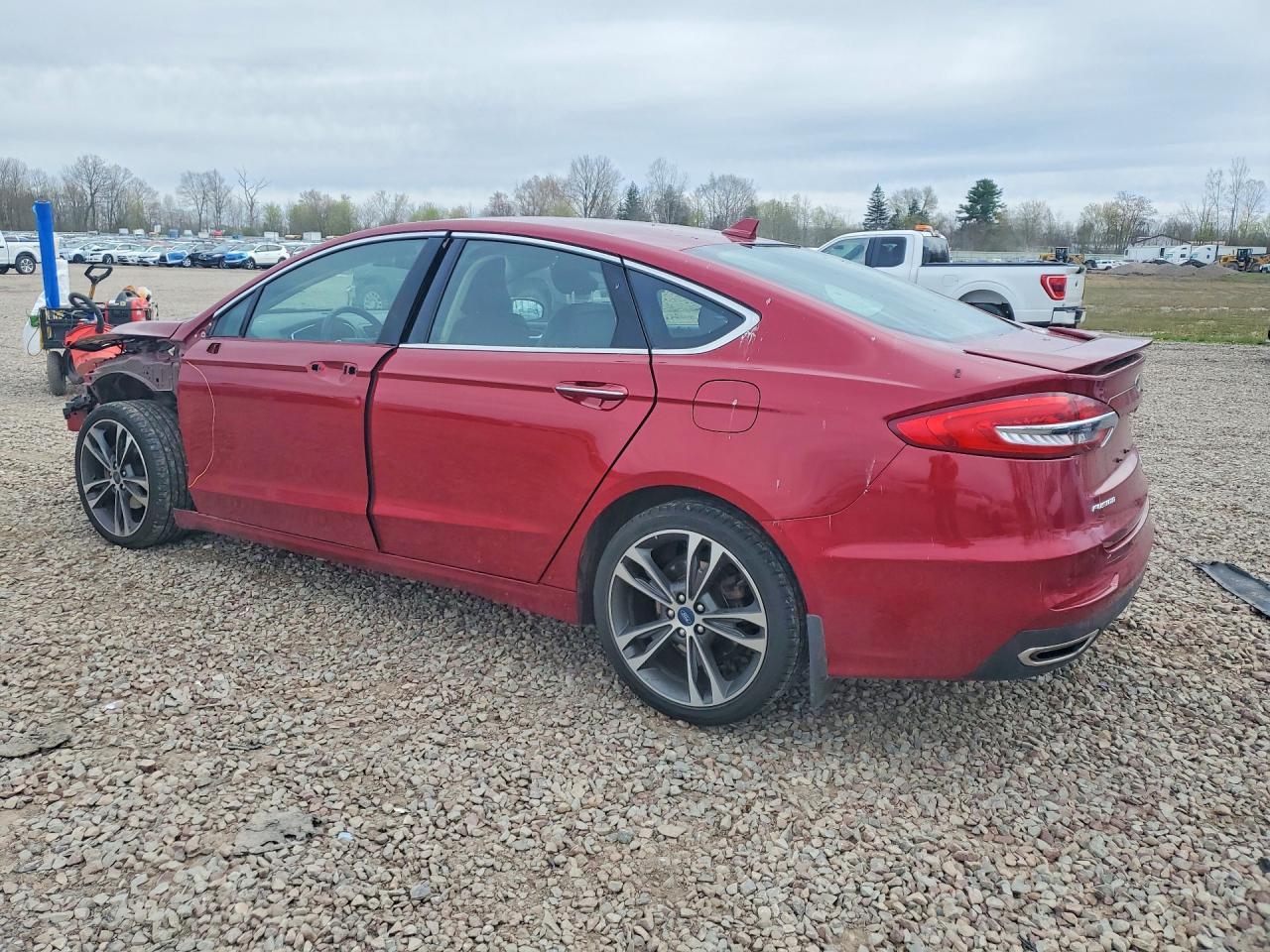2019 Ford Fusion Titanium - Image 2