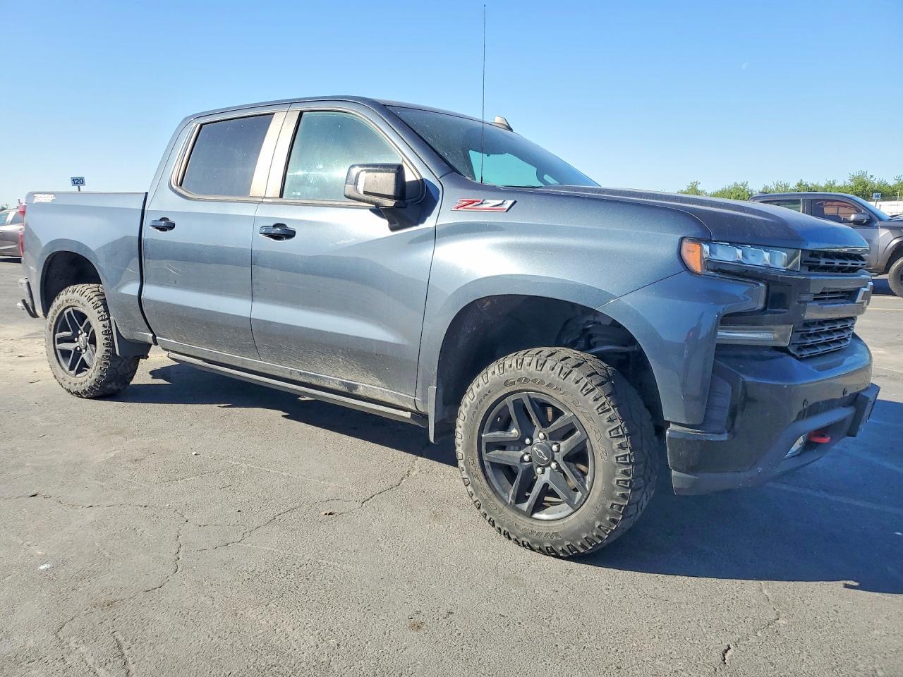 2020 Chevrolet Silverado K1500 Lt Trail Boss - Фото 4