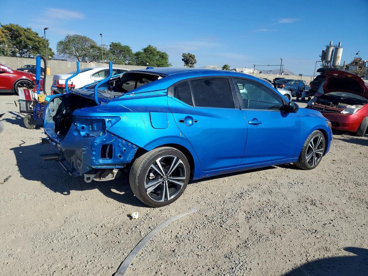 2021 Nissan Sentra Sr - Фото 3