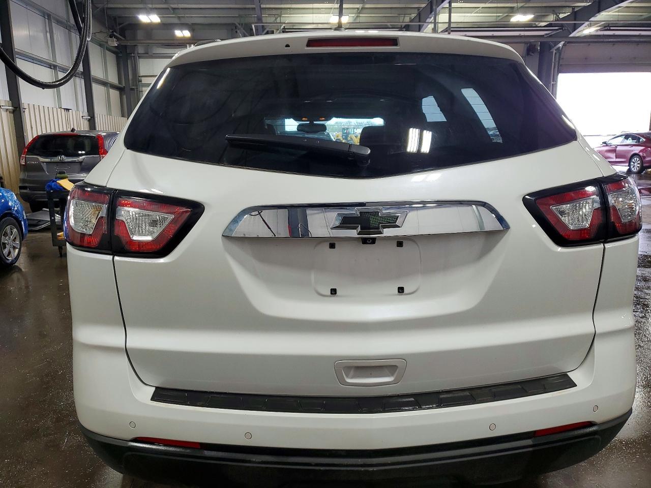 2017 Chevrolet Traverse Lt - Image 6