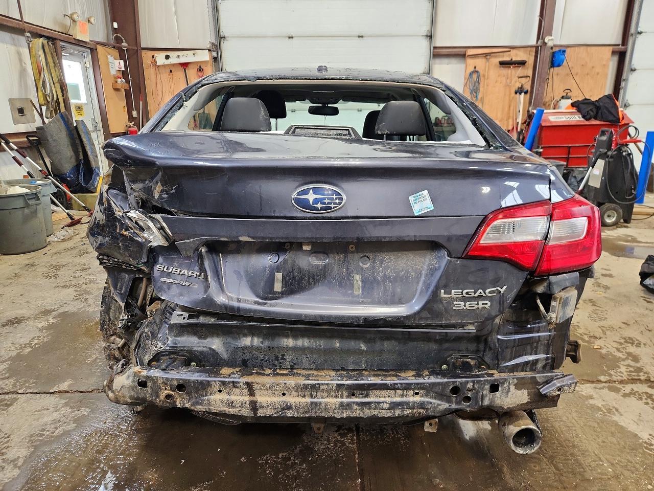 2016 Subaru Legacy 3.6R Limited - Фото 6