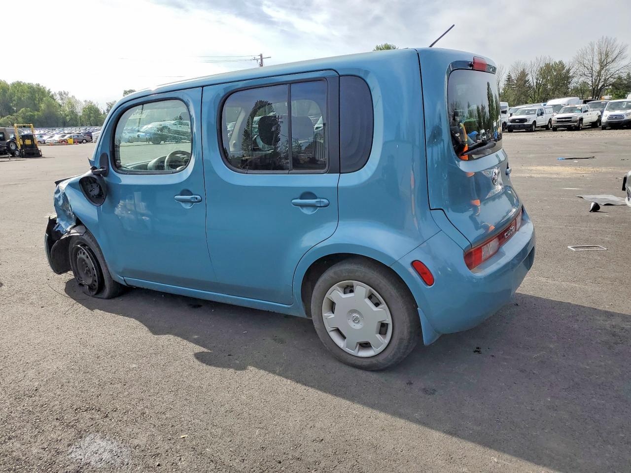 2010 Nissan Cube 1.8 - Фото 2