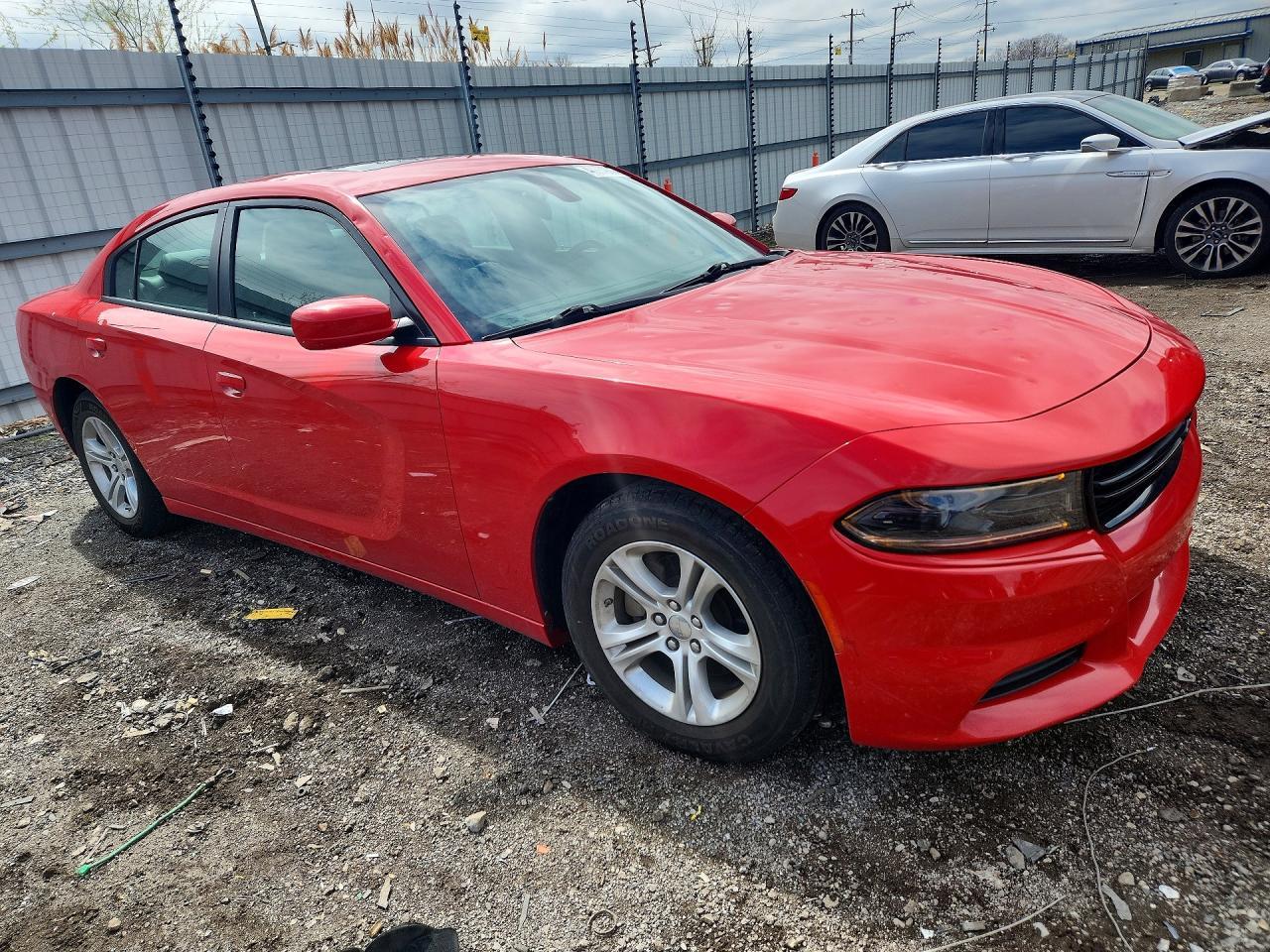 2022 Dodge Charger Sxt - Фото 4