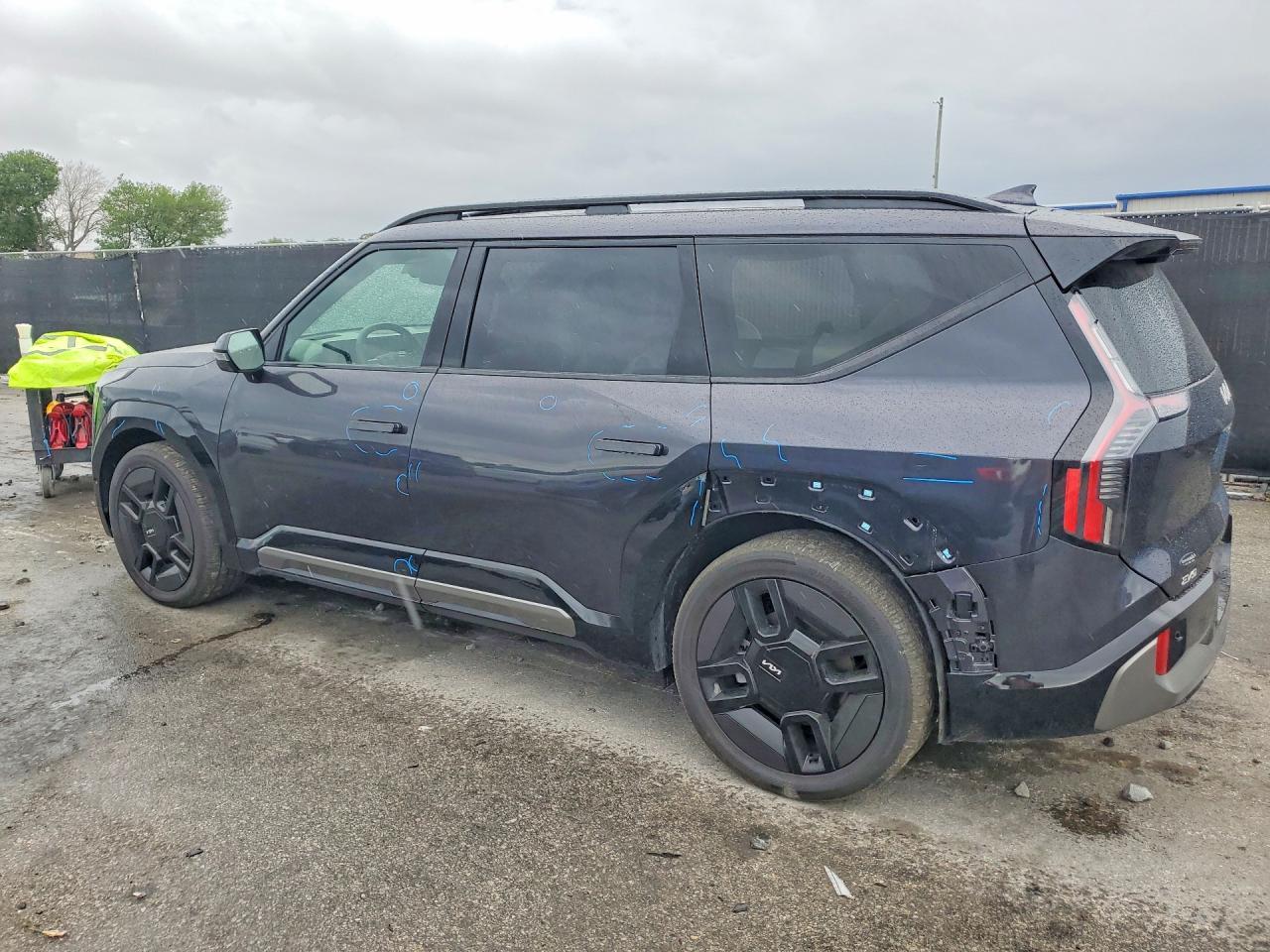 2025 Kia Ev9 Gt-Line - Фото 2