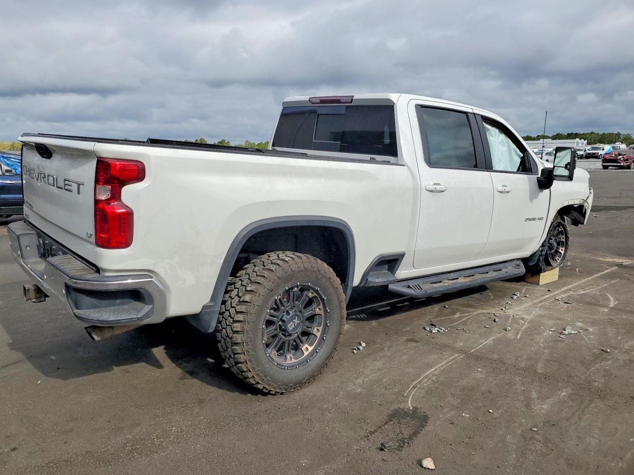 2020 Chevrolet Silverado K2500 Heavy Duty Lt - Image 3