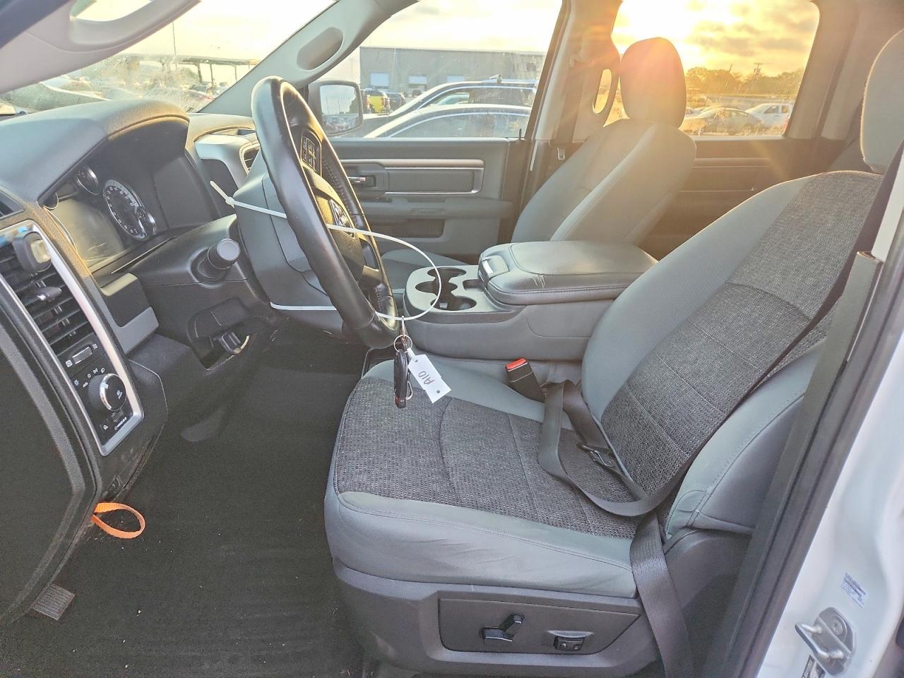 2019 Ram 1500 Classic Slt - Фото 7
