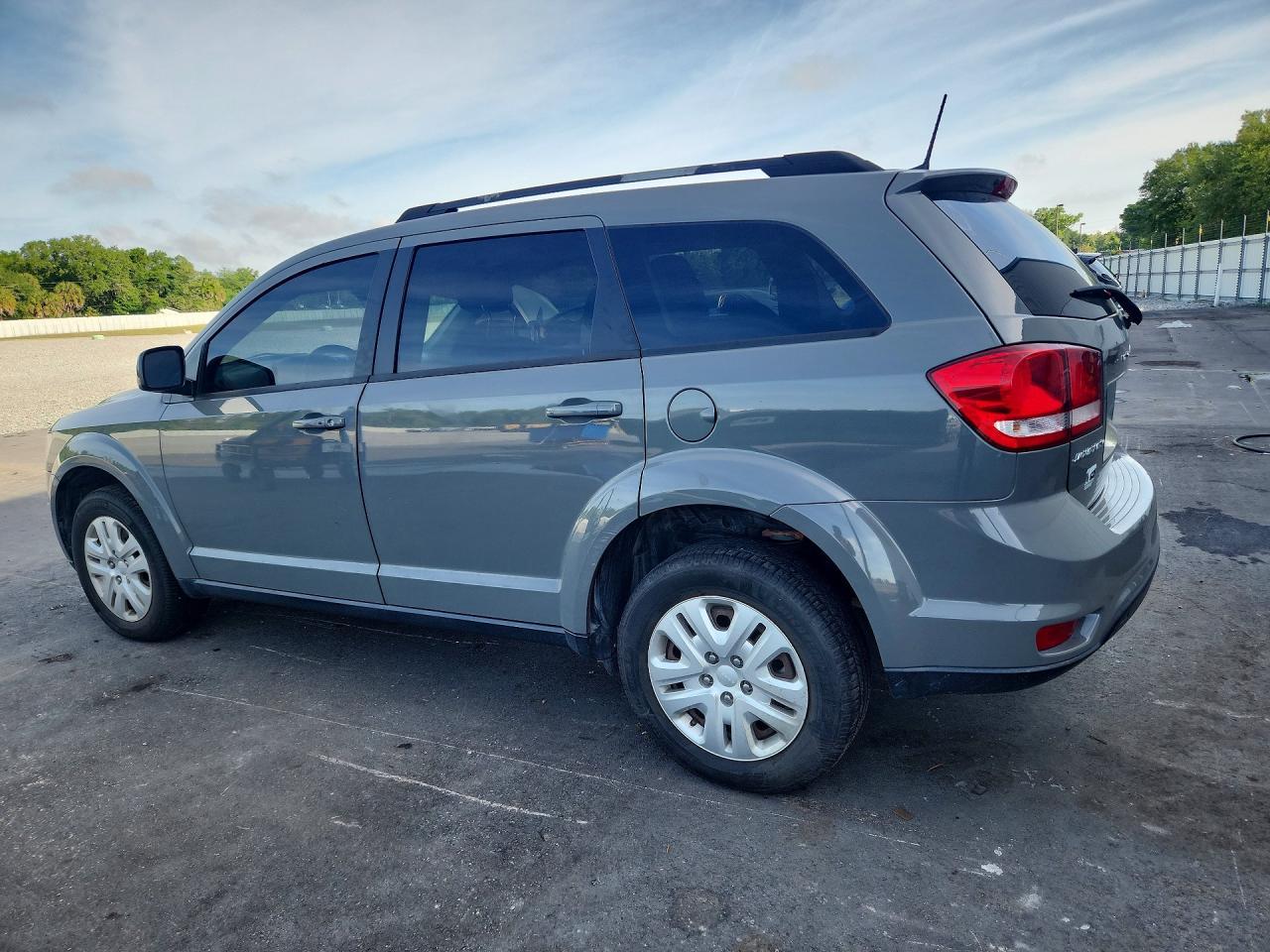 2019 Dodge Journey Se - Фото 2