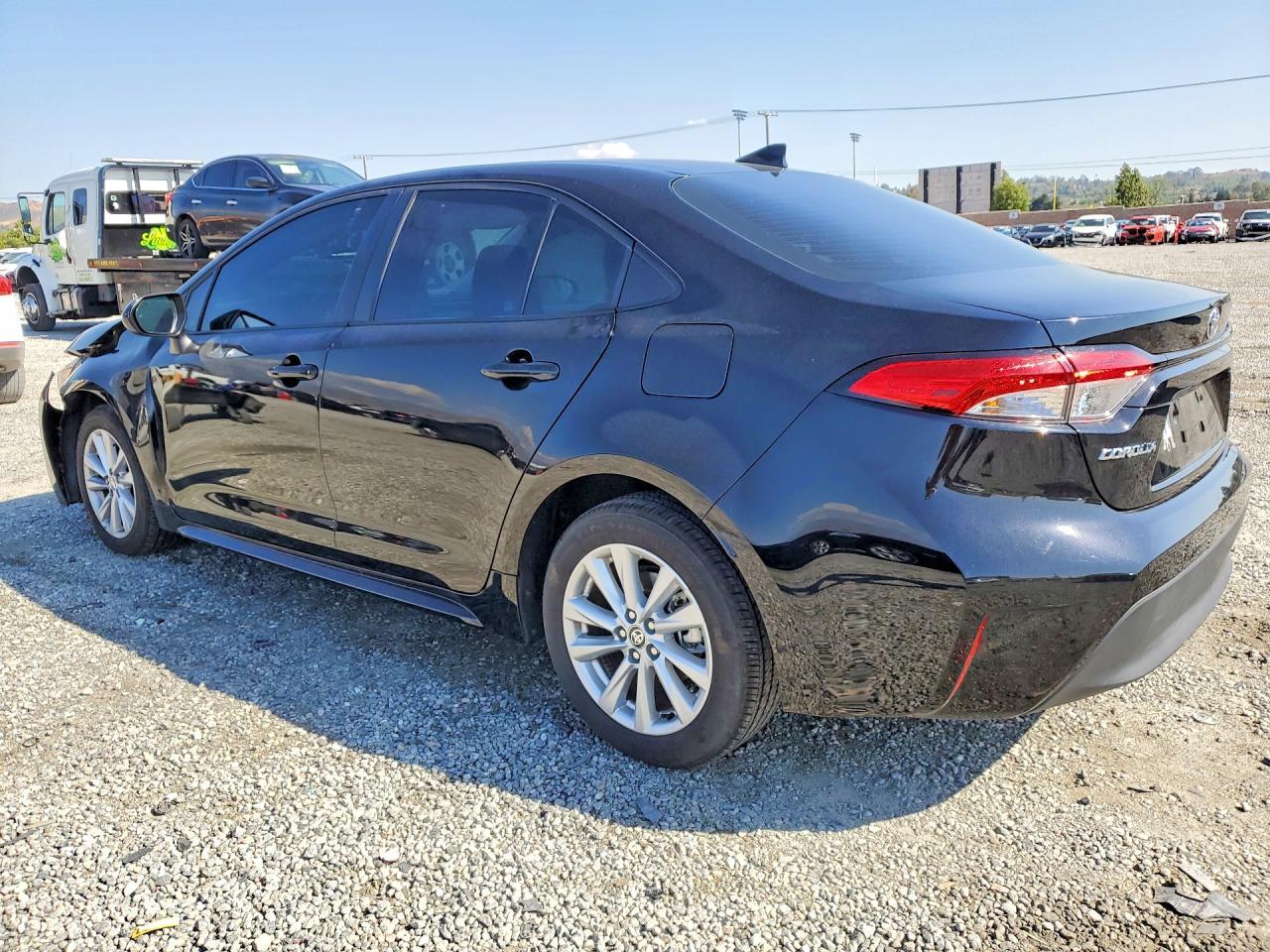 2025 Toyota Corolla Le - Image 2