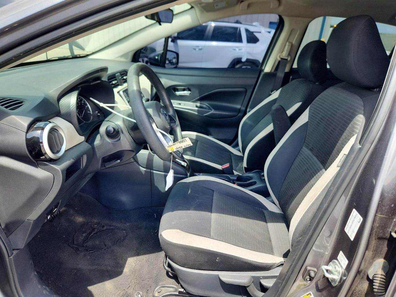 2020 Nissan Versa Sv - Фото 7