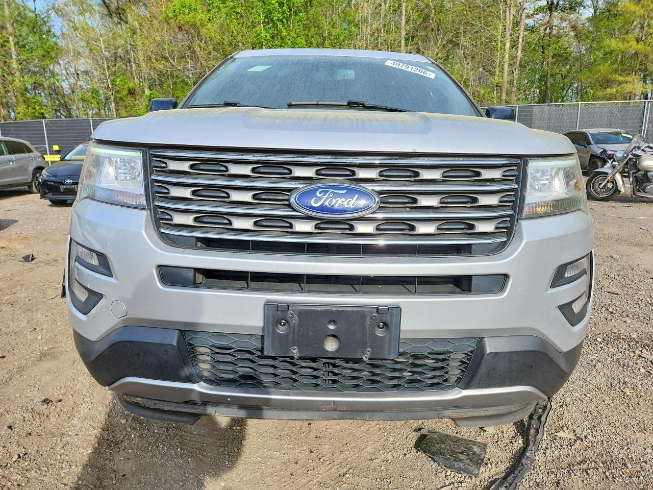 2017 Ford Explorer Xlt - Image 5