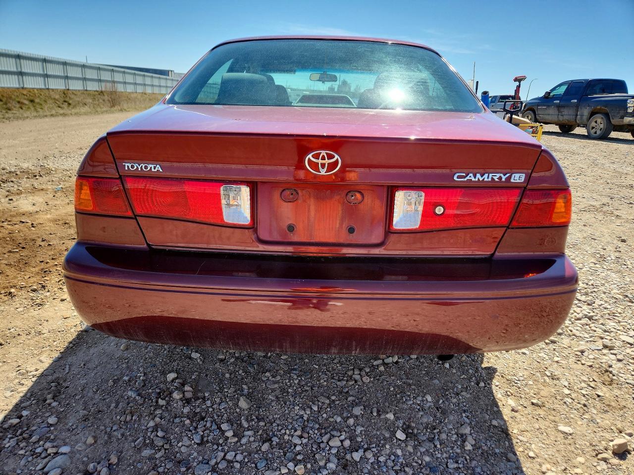2001 Toyota Camry Le - Фото 6