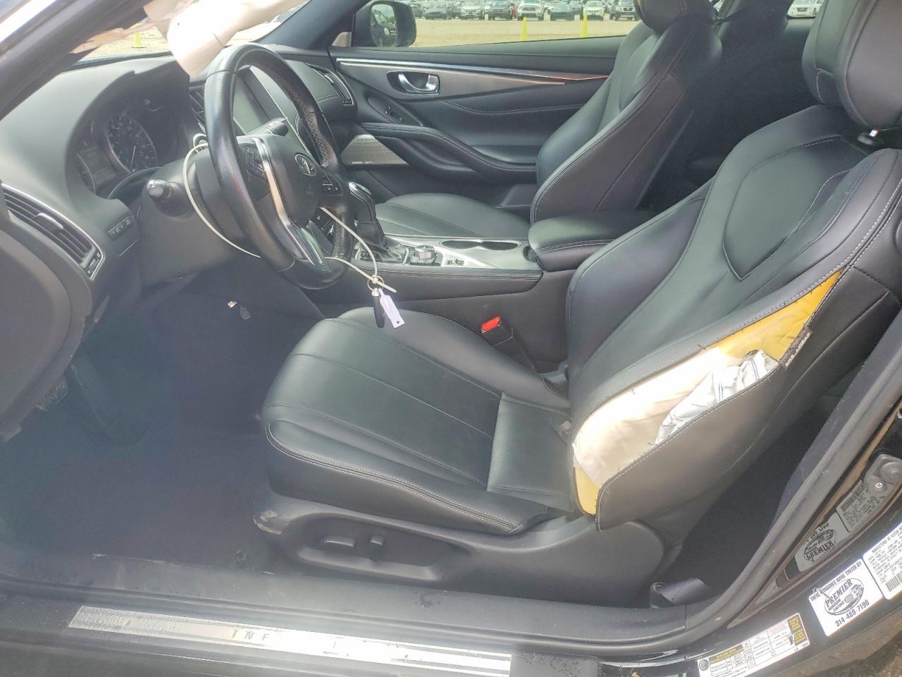 2018 Infiniti Q60 3.0T Luxe - Image 7
