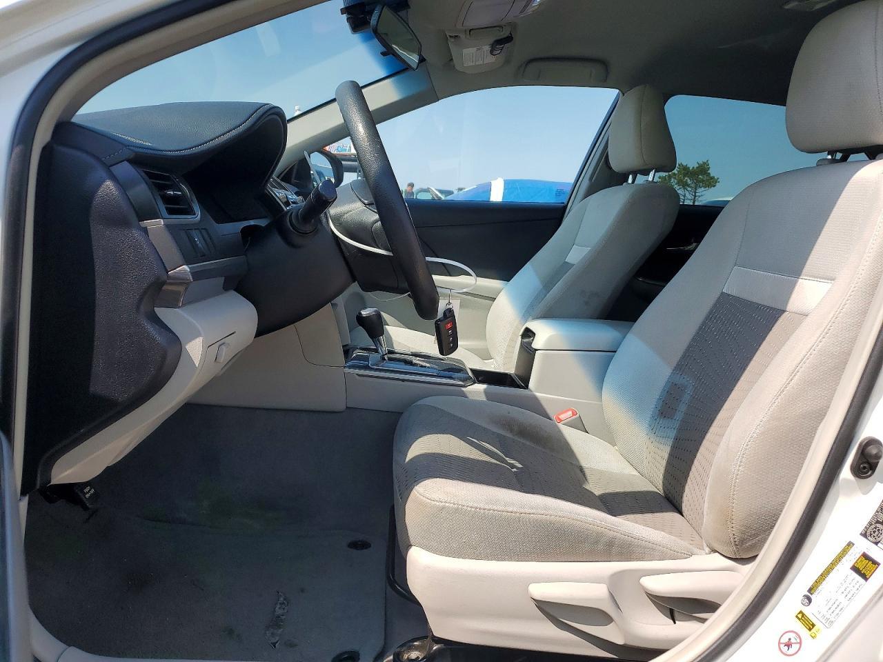 2014 Toyota Camry Hybrid Le - Фото 7