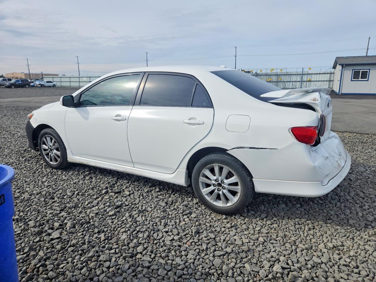 2010 Toyota Corolla S - Фото 2