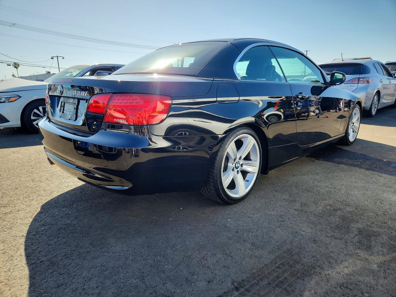2011 BMW 328 I Sulev - Image 3