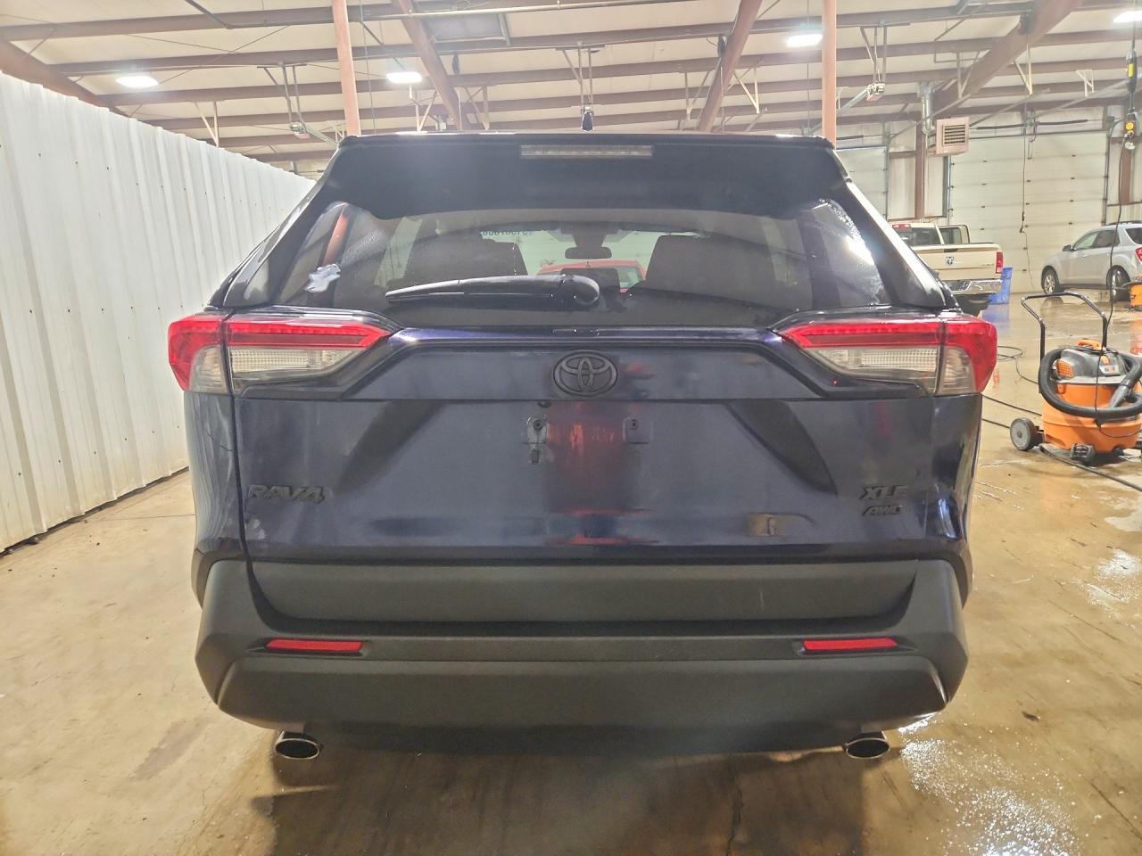 2021 Toyota Rav4 Xle - Фото 6